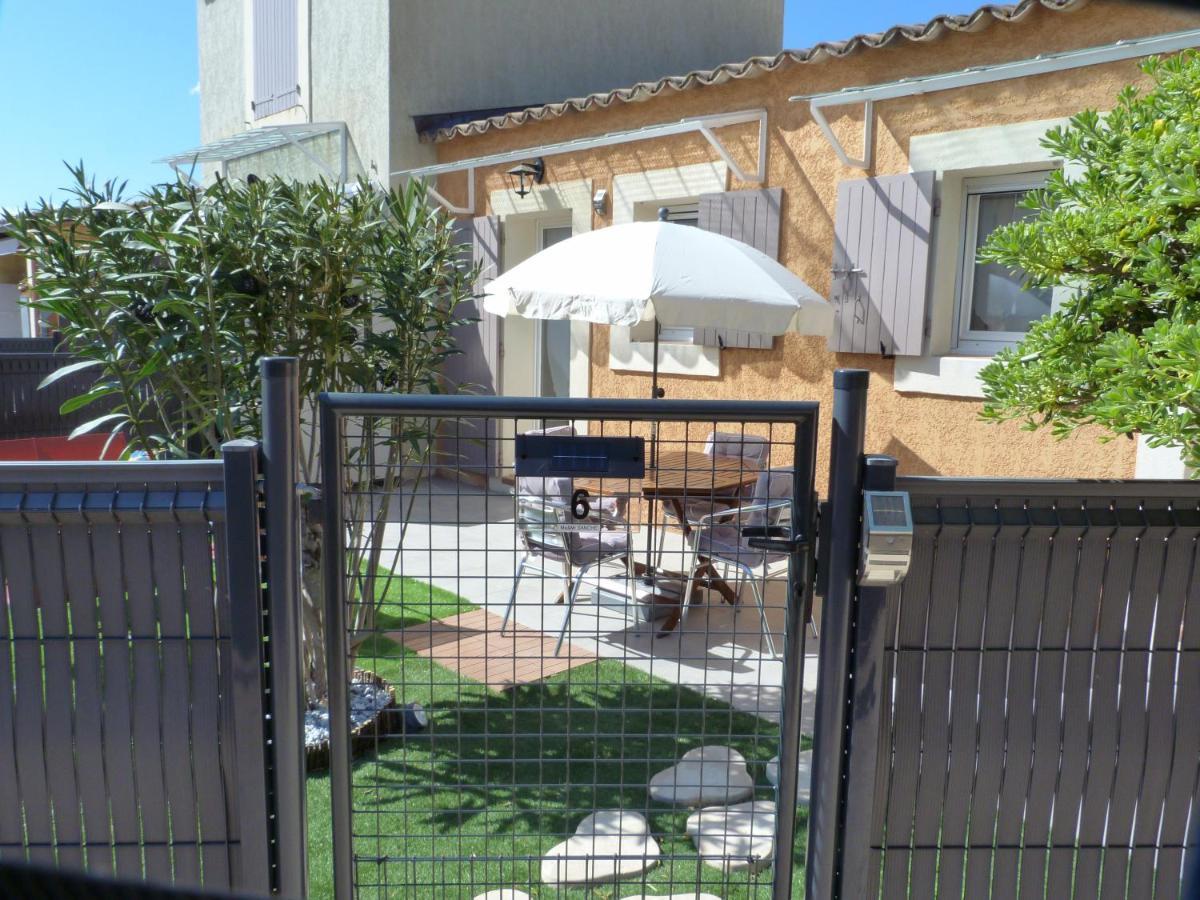 Appart Cosy Avec Son Exterieur Chaleureux,Piscine Et Parking Prive Фонвией Екстериор снимка